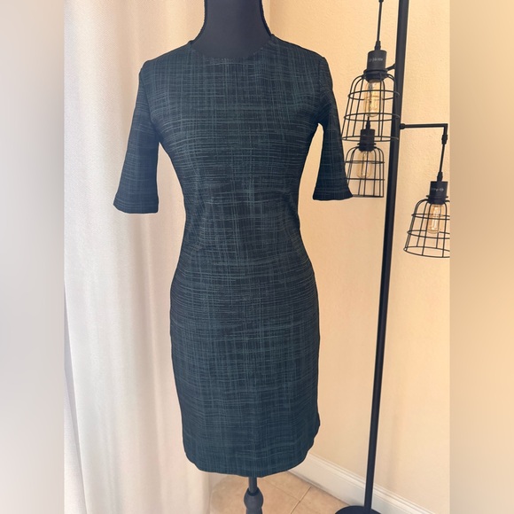 Theory Dress Women's 0 Green Black Crosshatch Rijik Short Sleeve Sheath Stretch - Picture 3 of 8